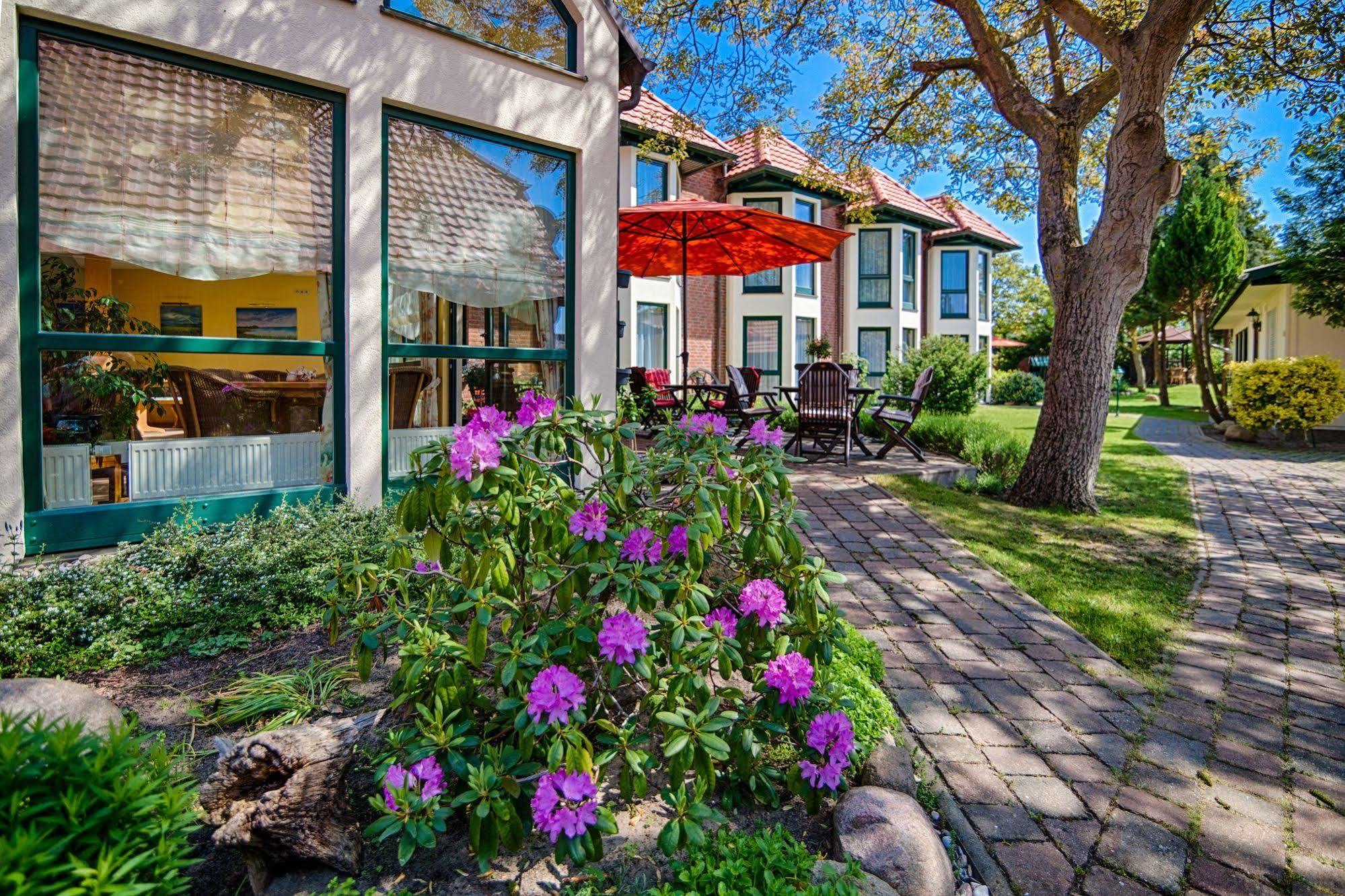 Hotel Garni Nussbaumhof 우케리츠 외부 사진