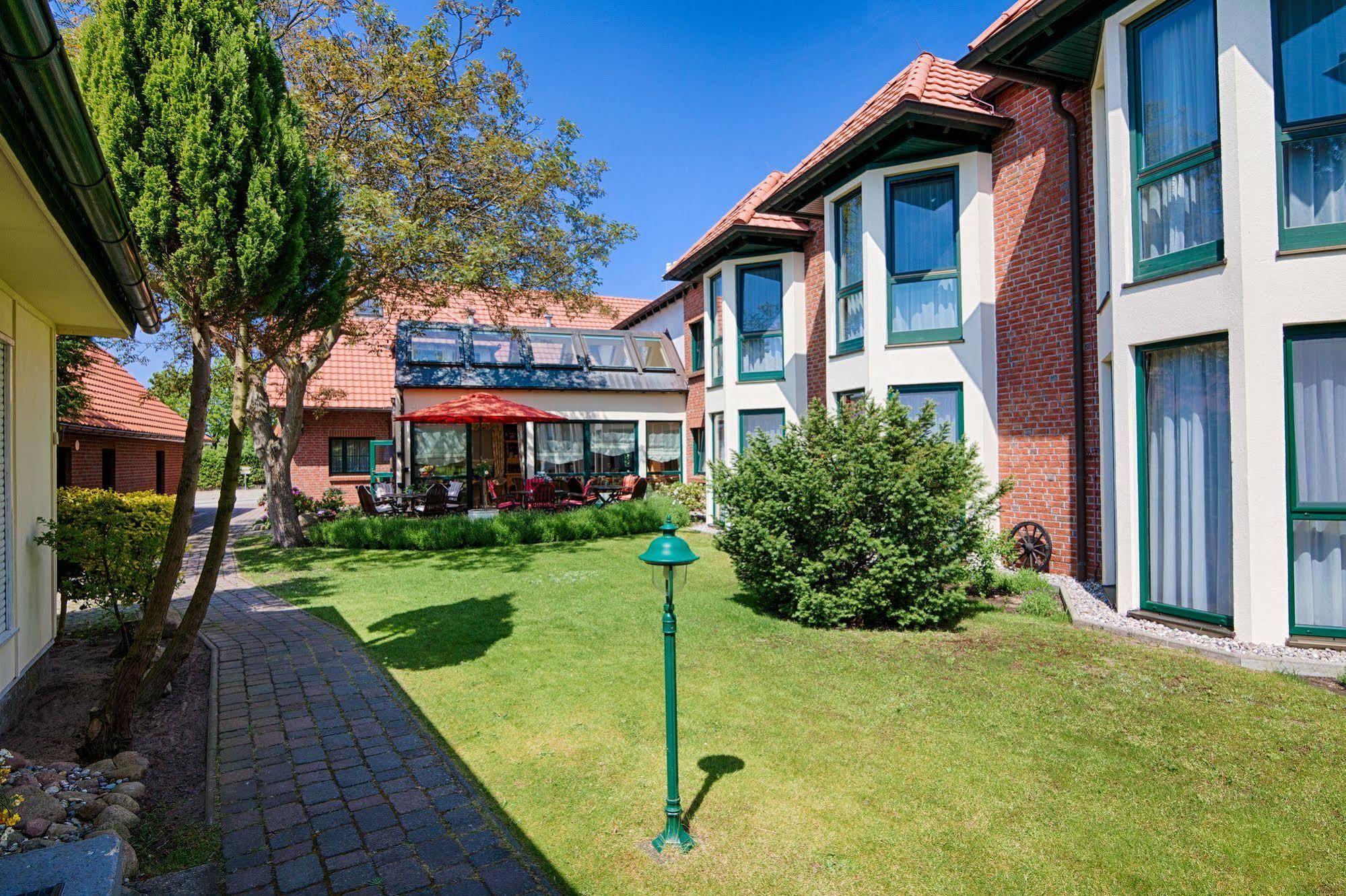Hotel Garni Nussbaumhof 우케리츠 외부 사진