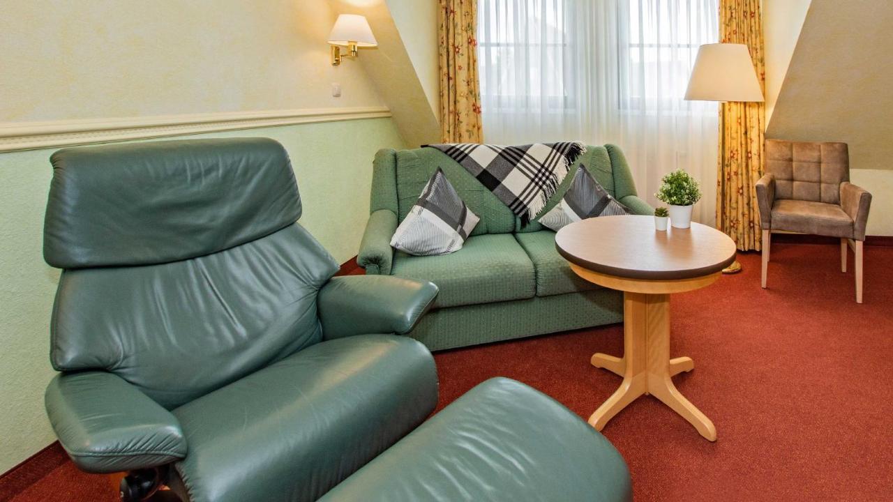 Hotel Garni Nussbaumhof 우케리츠 외부 사진