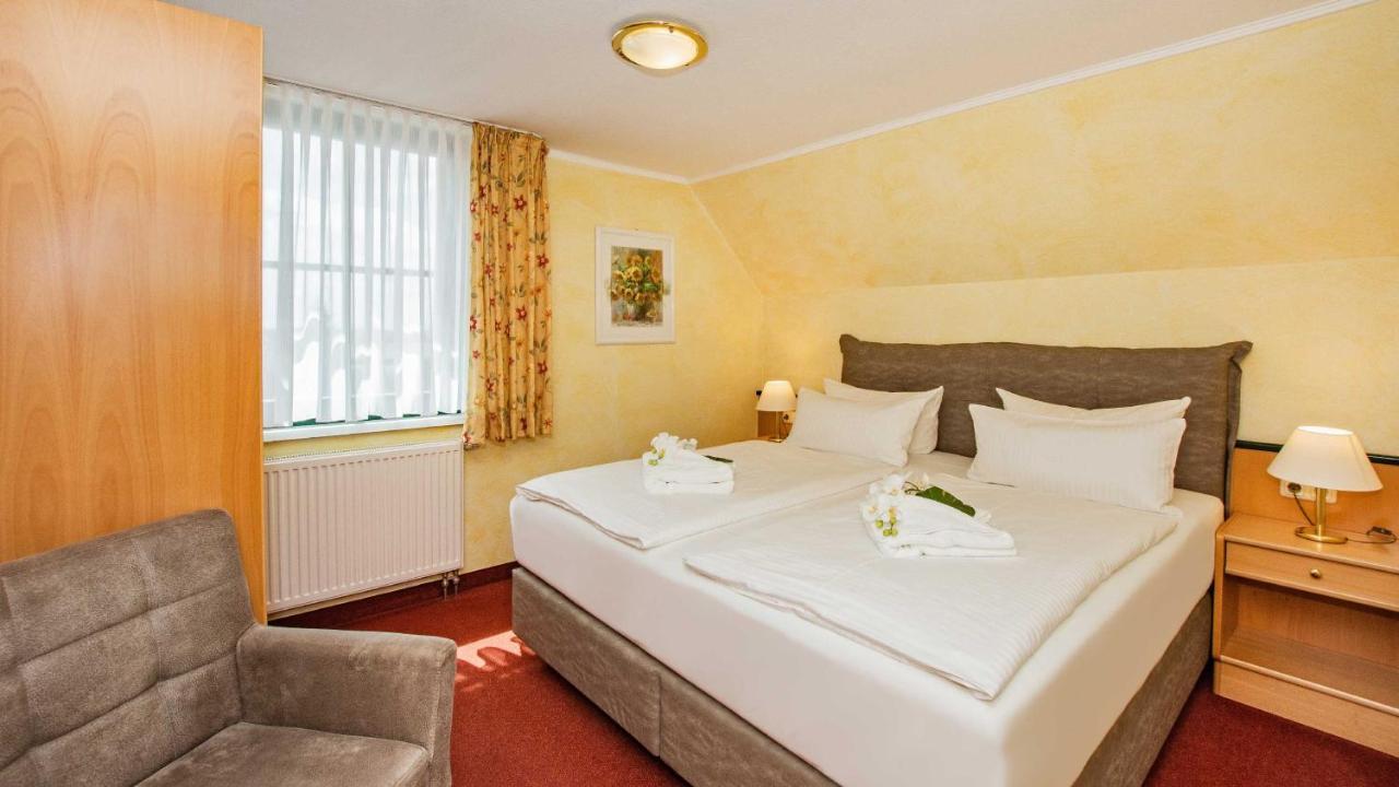 Hotel Garni Nussbaumhof 우케리츠 외부 사진